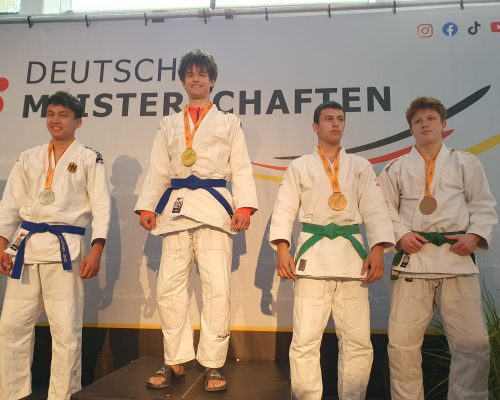 Joshua ist Deutscher Meister U18 im Ju Jutsu Fighting