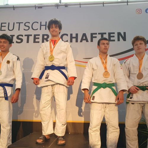 Joshua ist Deutscher Meister U18 im Ju Jutsu Fighting
